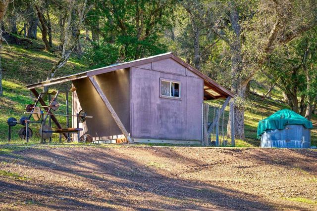 7777 7777 Del Valle Rd, Livermore, CA 94550