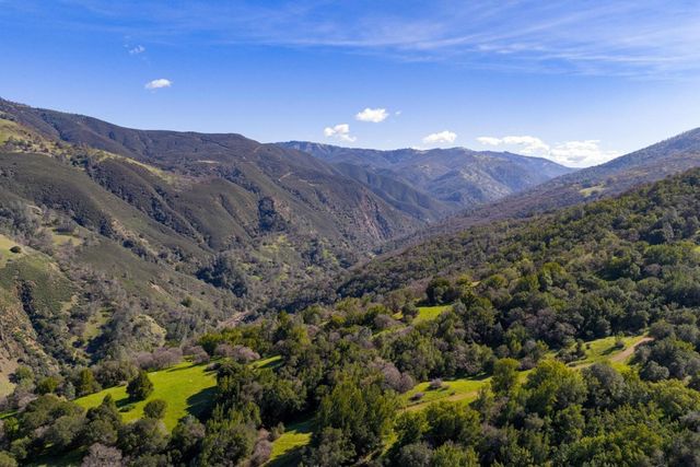 7777 7777 Del Valle Rd, Livermore, CA 94550