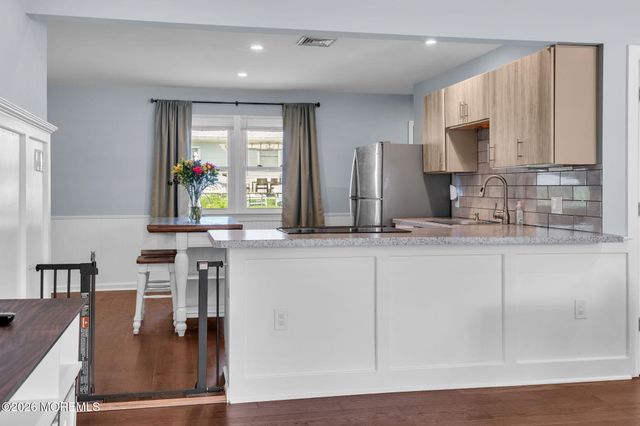 105 Boulder Lake Drive, Little Egg Harbor, NJ 08087