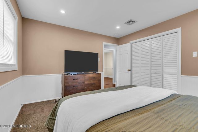 105 Boulder Lake Drive, Little Egg Harbor, NJ 08087
