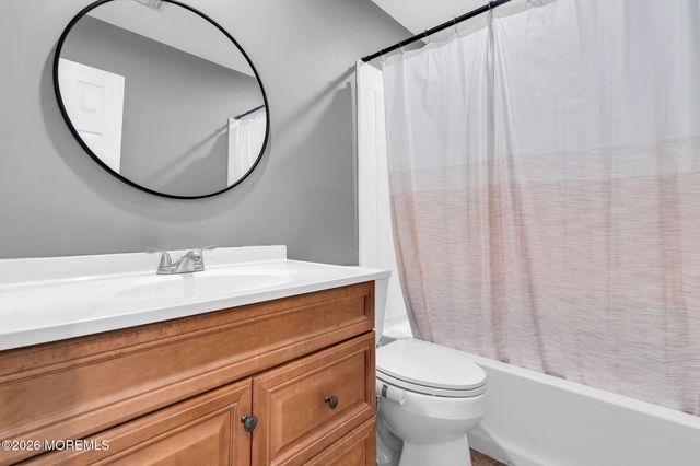 105 Boulder Lake Drive, Little Egg Harbor, NJ 08087