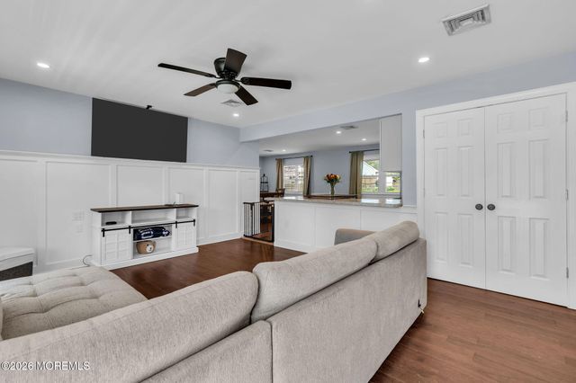 105 Boulder Lake Drive, Little Egg Harbor, NJ 08087