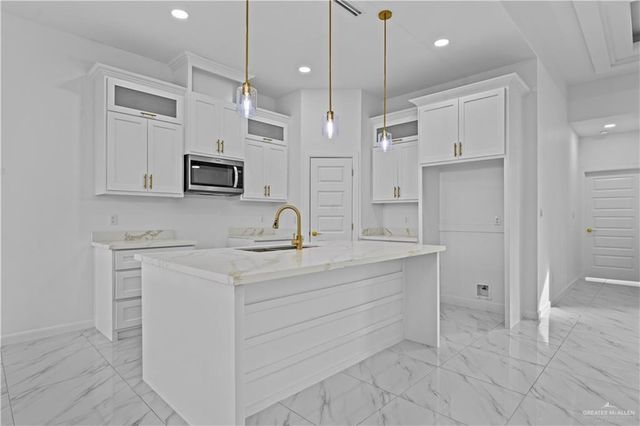 4024 Alexia Lane, Edinburg, TX 78542