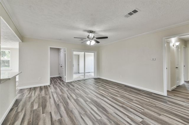 12614 Dermott Drive, Houston, TX 77065