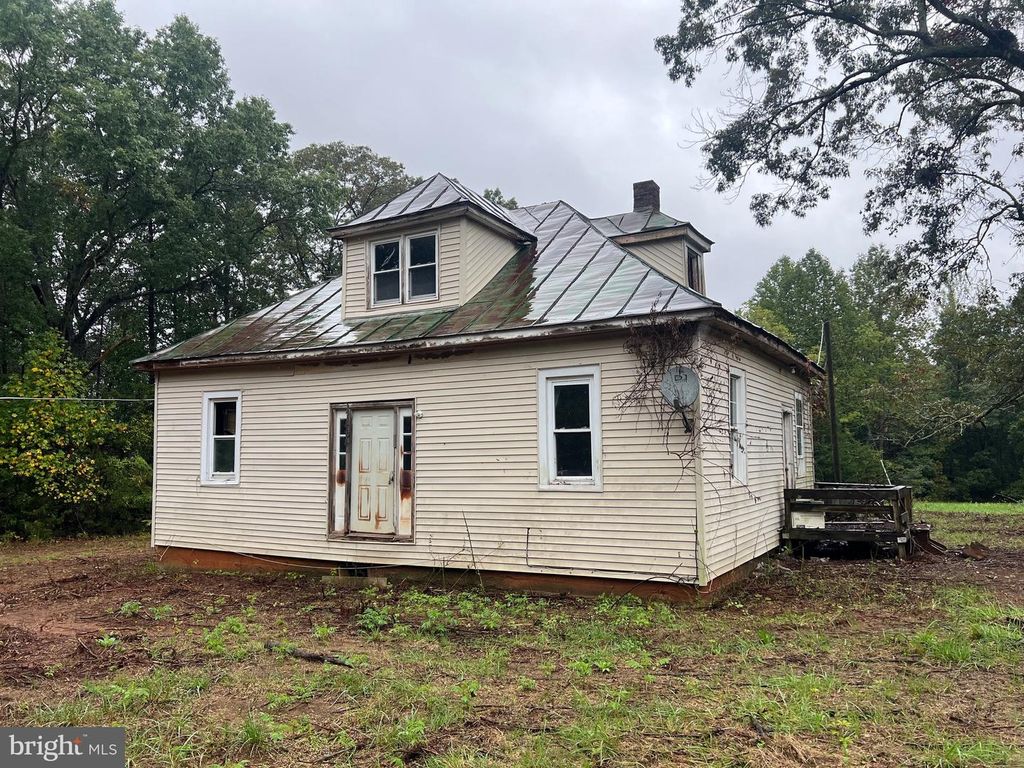 17464 EXECUTIVE LN, Culpeper, VA 22701