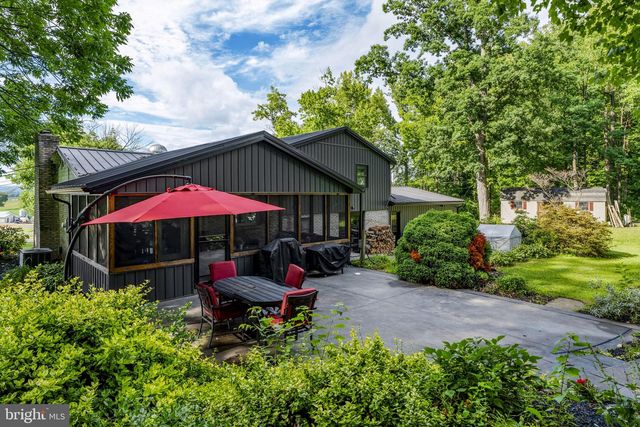 133 VALLEY VIEW, Ephrata, PA 17522