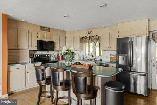 133 VALLEY VIEW, Ephrata, PA 17522