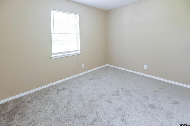 416 Hillcreek Dr, Whitehouse, TX 75791