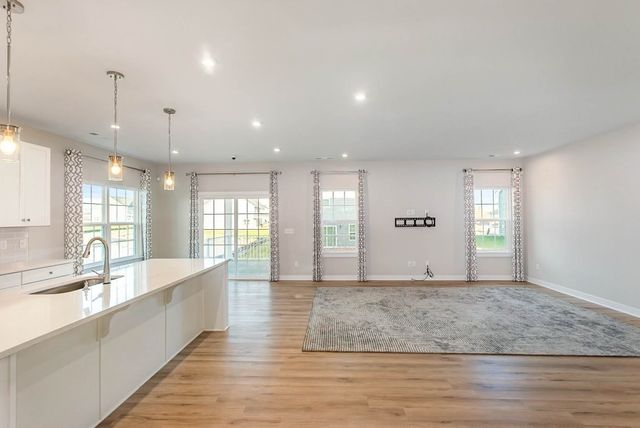 4003 Bluebell Ln, Spring Hill, TN 37174