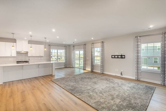 4003 Bluebell Ln, Spring Hill, TN 37174