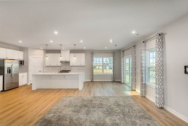 4003 Bluebell Ln, Spring Hill, TN 37174