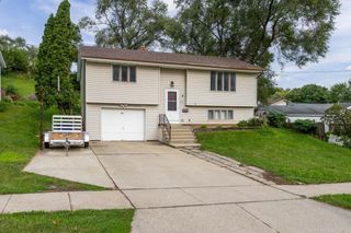 612 Williams Street, Janesville, WI 53545