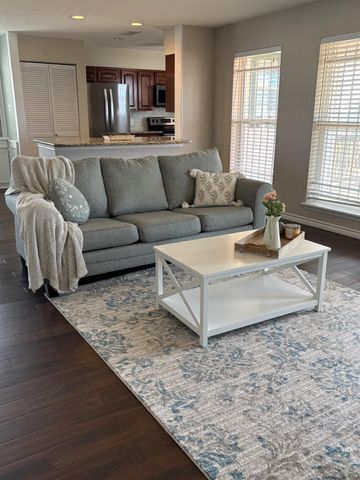 1255 Sailfish Street, Bayou Vista, TX 77563