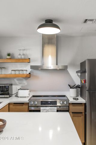 6125 E Indian School Road 216, Scottsdale, AZ 85251