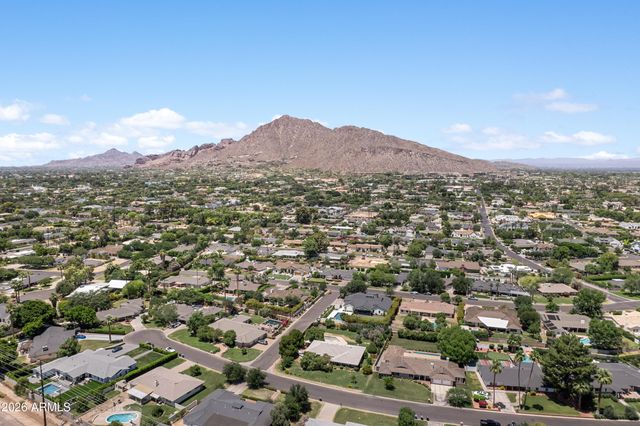 6125 E Indian School Road 216, Scottsdale, AZ 85251