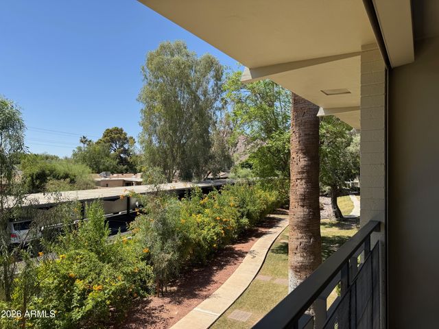6125 E Indian School Road 216, Scottsdale, AZ 85251
