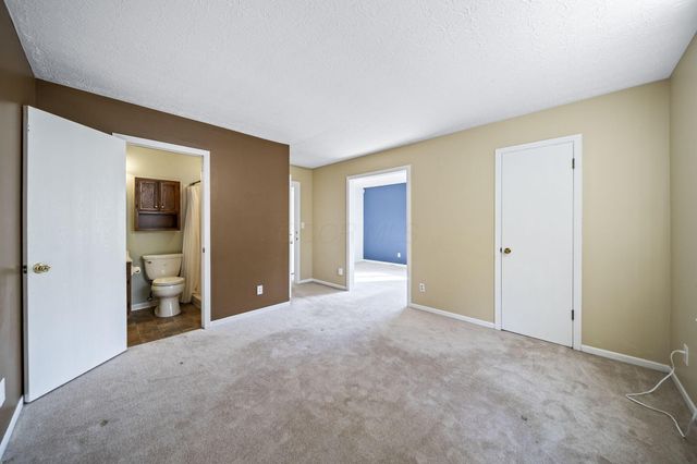 8205 Longhorn Road, Powell, OH 43065