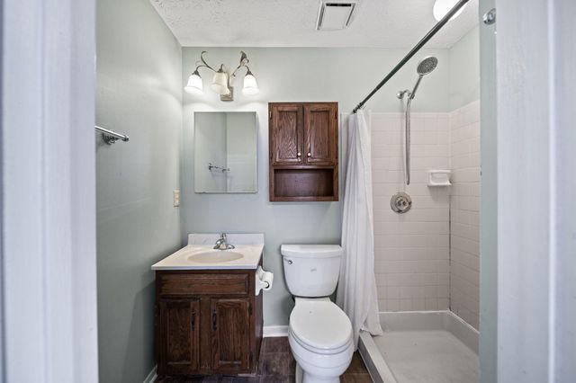 8205 Longhorn Road, Powell, OH 43065