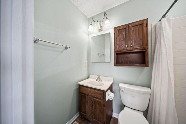 8205 Longhorn Road, Powell, OH 43065