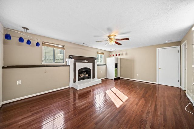 8205 Longhorn Road, Powell, OH 43065