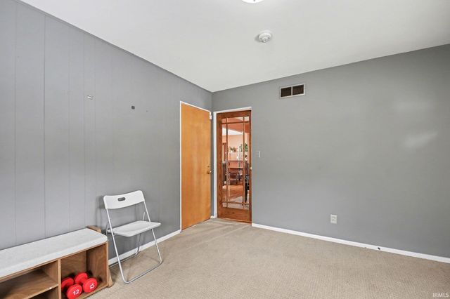 2008 Dorwood Drive, South Bend, IN 46617