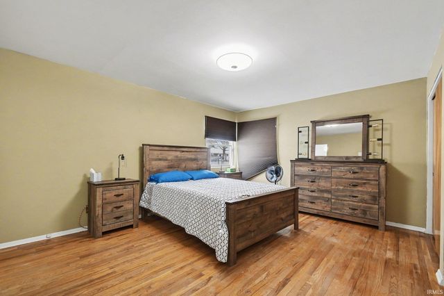 2008 Dorwood Drive, South Bend, IN 46617