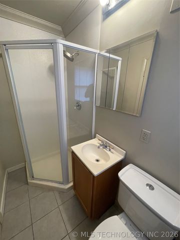 504 W Toledo Street, Broken Arrow, OK 74012