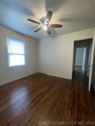 504 W Toledo Street, Broken Arrow, OK 74012