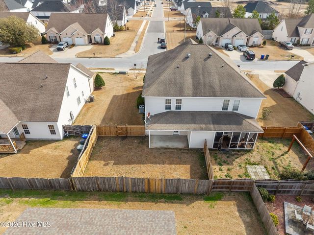 2001 Cambria Drive B, Greenville, NC 27834