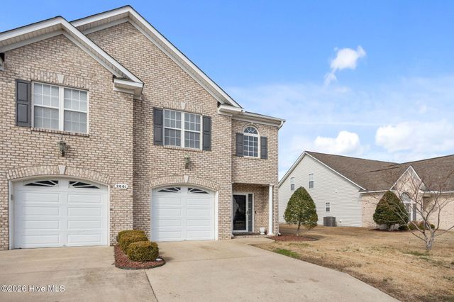 2001 Cambria Drive B, Greenville, NC 27834