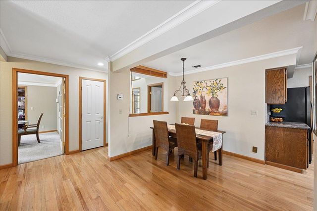 1200 Teak Ct, Roseville, CA 95661