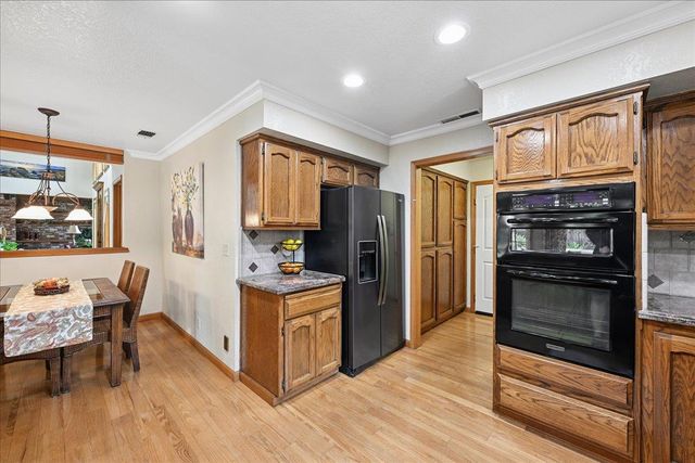 1200 Teak Ct, Roseville, CA 95661
