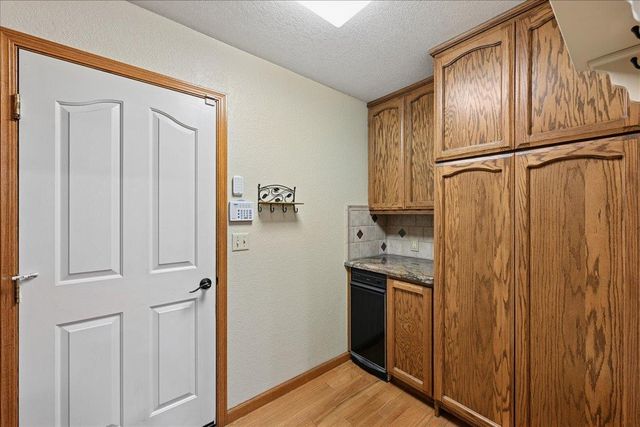 1200 Teak Ct, Roseville, CA 95661