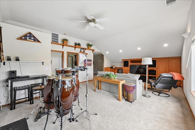 1200 Teak Ct, Roseville, CA 95661