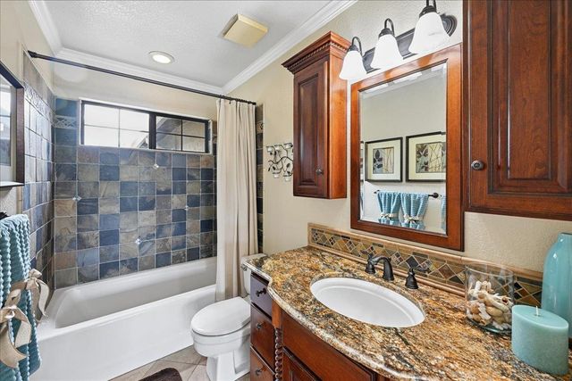 1200 Teak Ct, Roseville, CA 95661