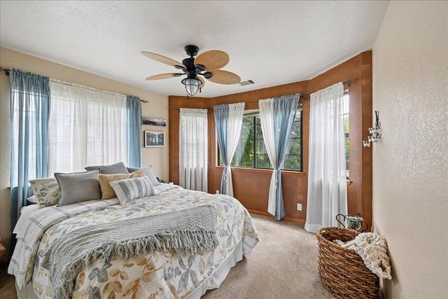 1200 Teak Ct, Roseville, CA 95661