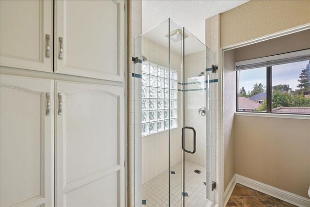 1200 Teak Ct, Roseville, CA 95661