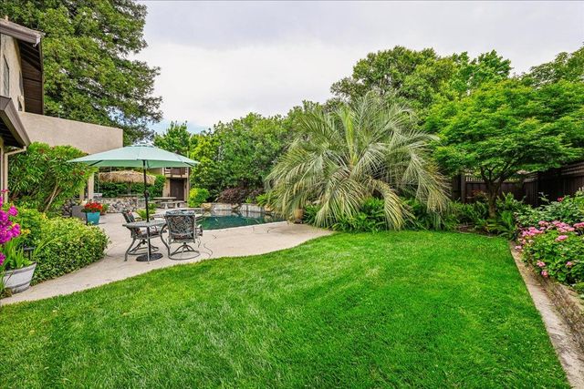 1200 Teak Ct, Roseville, CA 95661