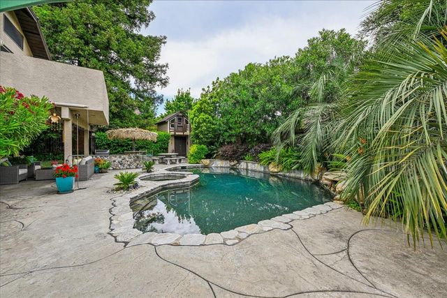 1200 Teak Ct, Roseville, CA 95661