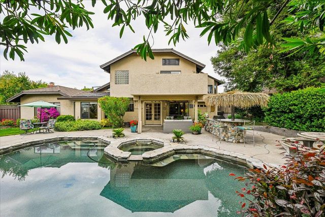 1200 Teak Ct, Roseville, CA 95661