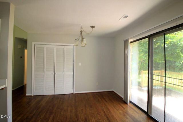 2833 Seclusion Court D, Raleigh, NC 27612