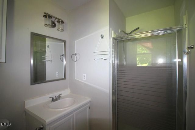 2833 Seclusion Court D, Raleigh, NC 27612