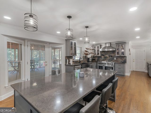 2585 Wildwood Court, Jonesboro, GA 30236