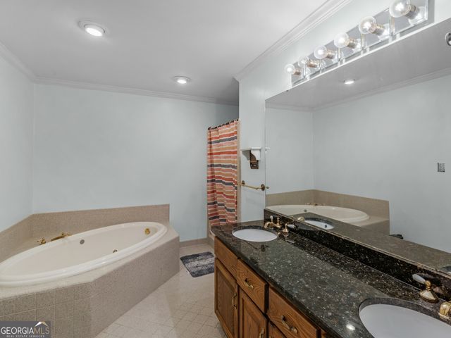 2585 Wildwood Court, Jonesboro, GA 30236