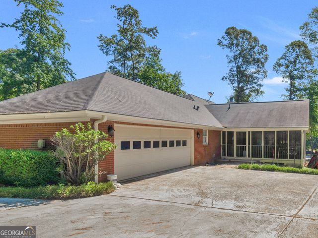 2585 Wildwood Court, Jonesboro, GA 30236
