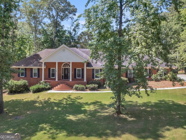 2585 Wildwood Court, Jonesboro, GA 30236