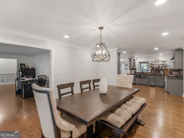 2585 Wildwood Court, Jonesboro, GA 30236