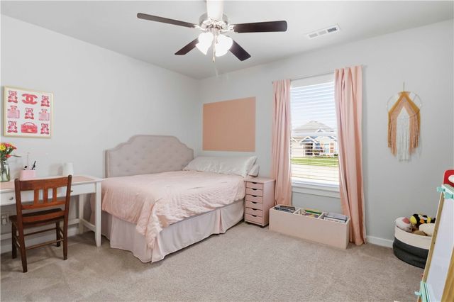641 Hayden James Street, Prairie Grove, AR 72753