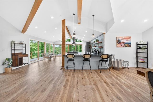 3327 Hickory Point, Gainesville, GA 30506