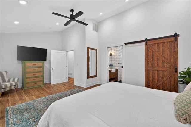 3327 Hickory Point, Gainesville, GA 30506